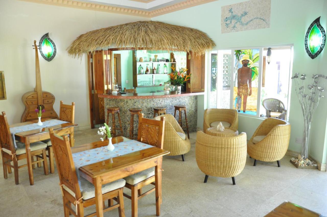 The Islander Hotel Grand Anse  Eksteriør billede