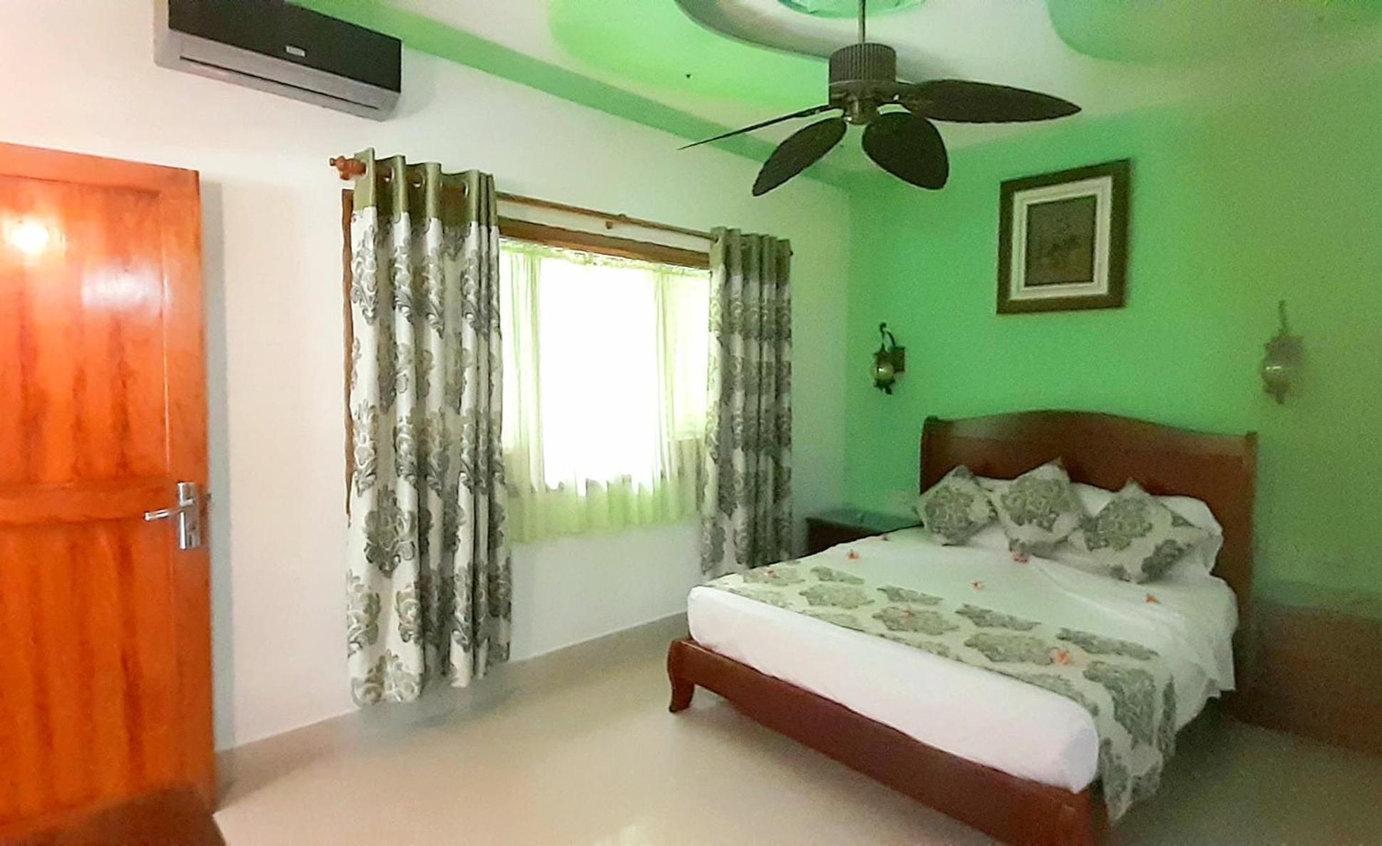 The Islander Hotel Grand Anse  Eksteriør billede