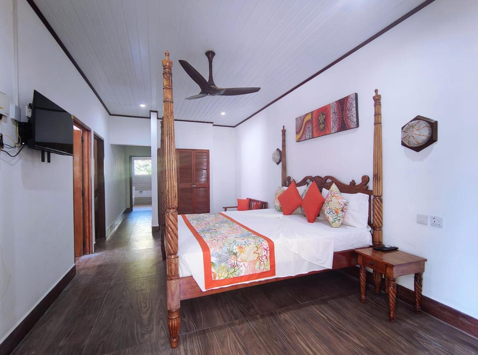 The Islander Hotel Grand Anse  Eksteriør billede