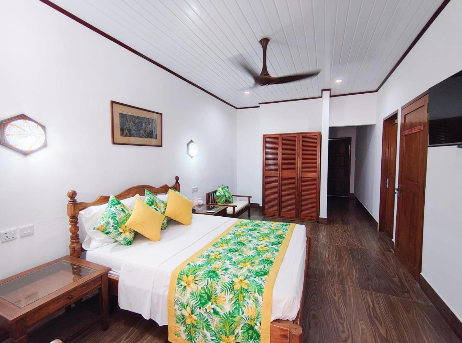The Islander Hotel Grand Anse  Eksteriør billede