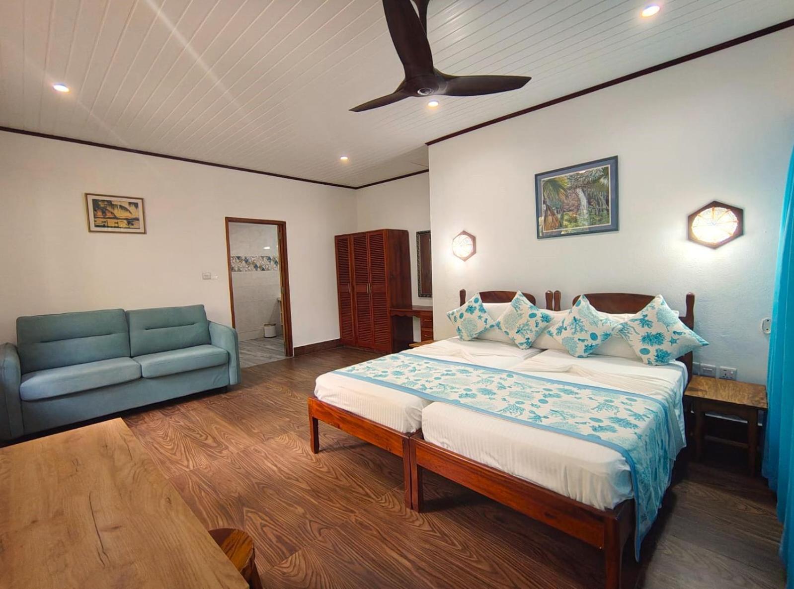 The Islander Hotel Grand Anse  Eksteriør billede